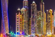 迪拜,城市,摩天大楼,建筑,夜晚,灯光,色彩绚丽,辉煌,城市风光桌面壁纸